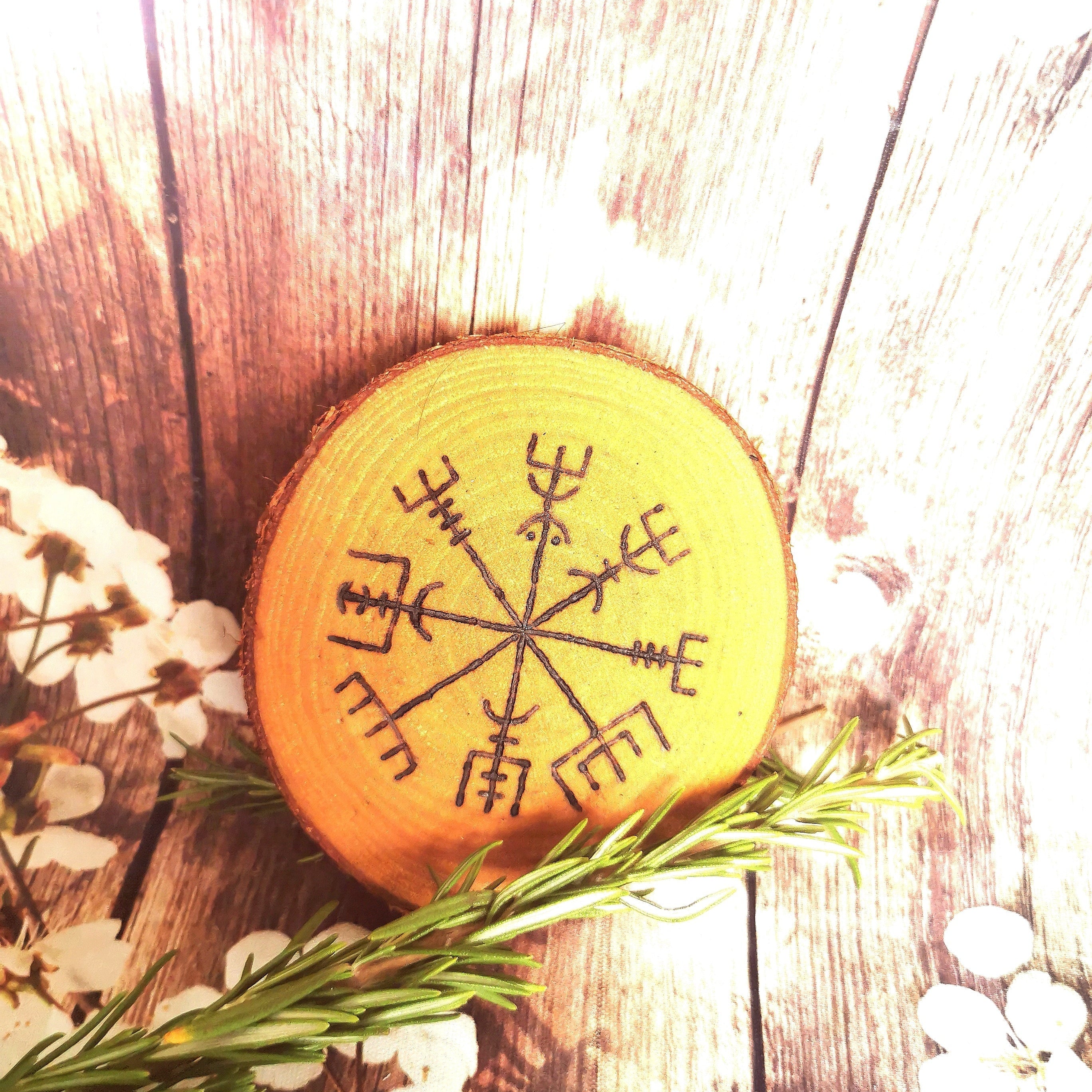 Les Amulettes Vikings Symboles de Protection et de Pouvoir