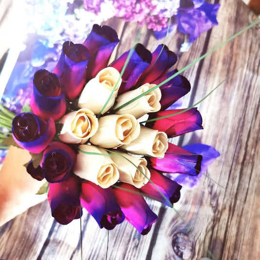 visuel d'un bouquet de rose en bois fabriqué à la main