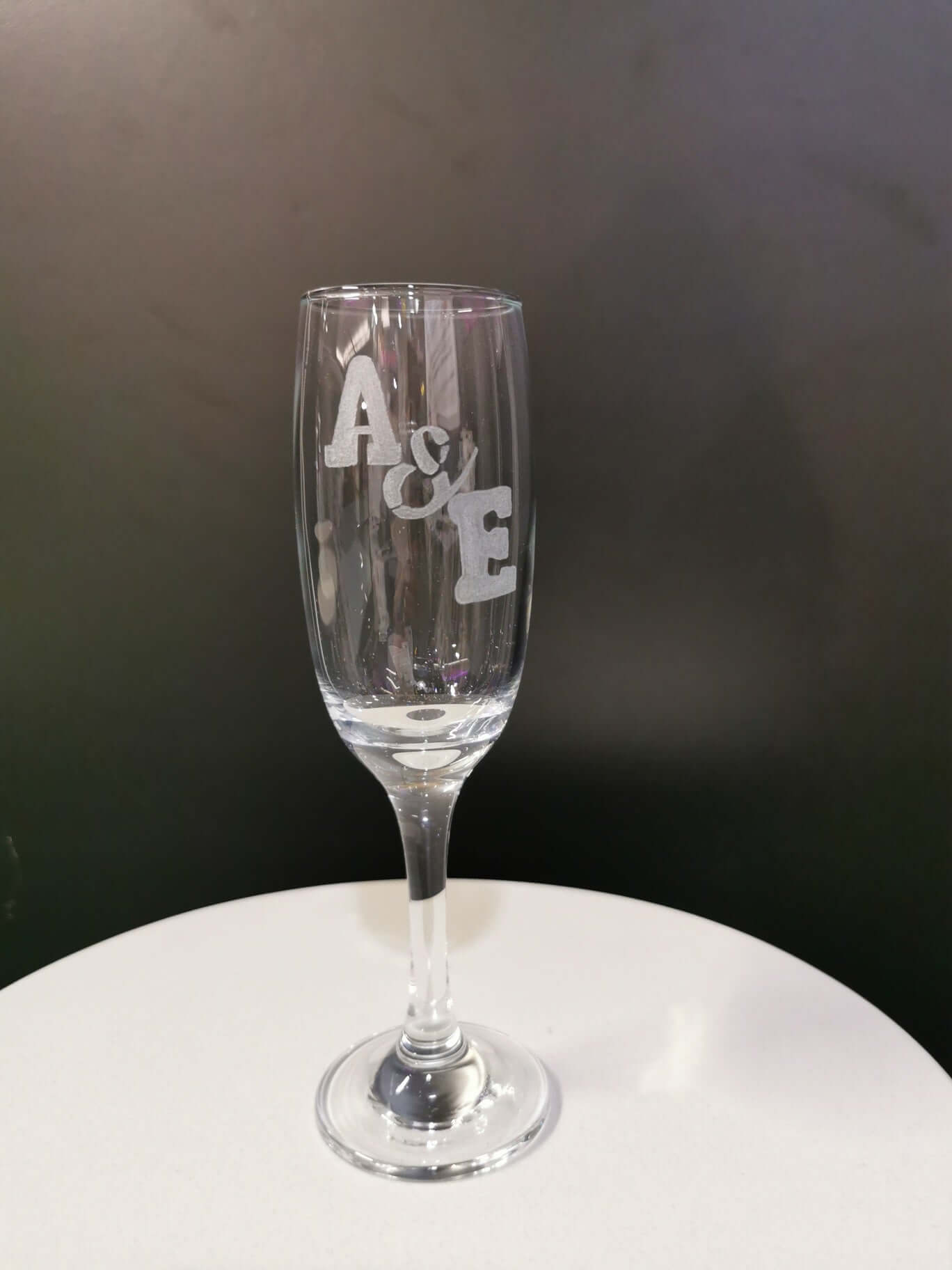 Flûte de Champagne Elégance modèle 2 gravé à la main