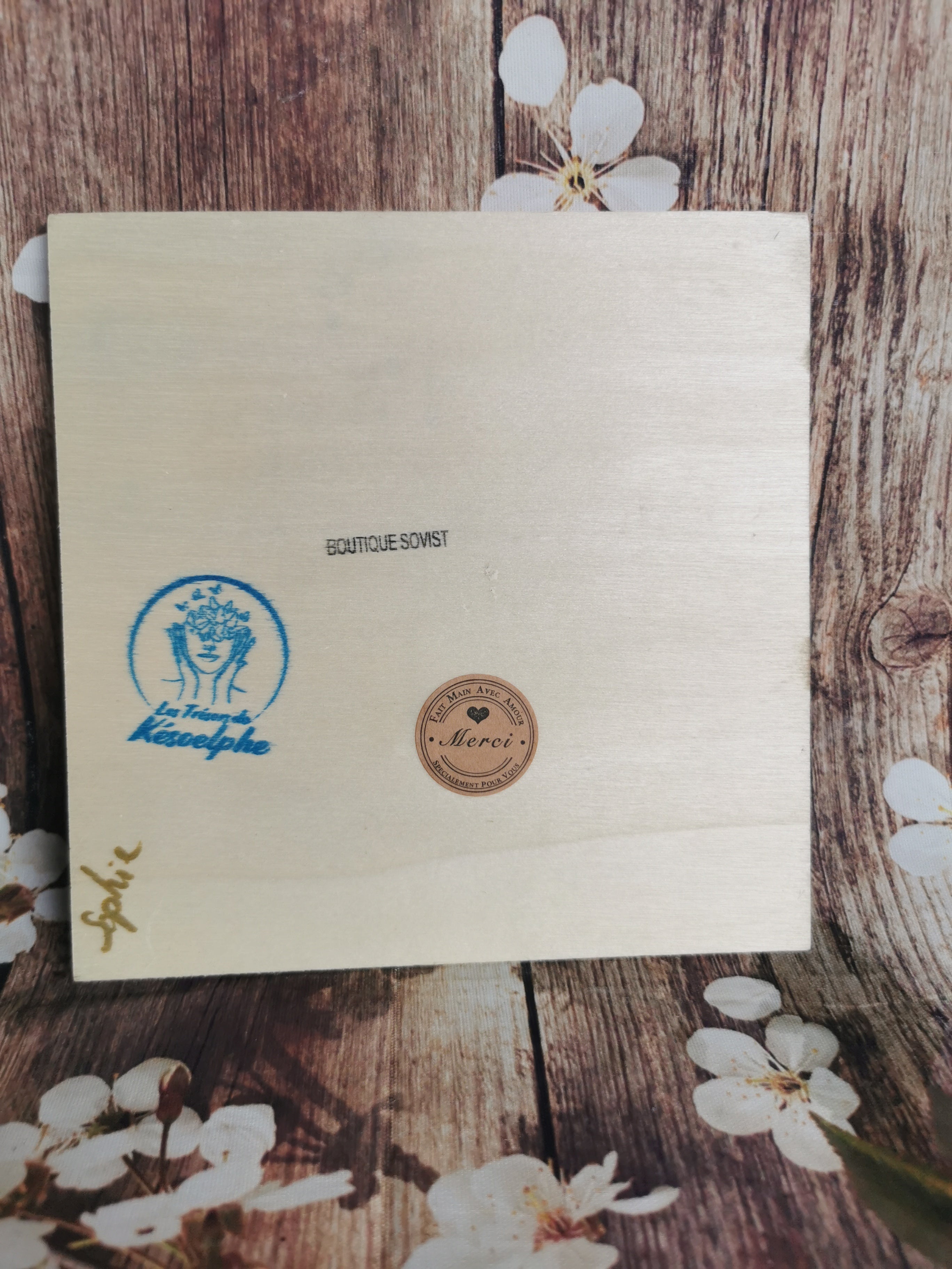 Plaquette carrée en bois Ours et montagnes