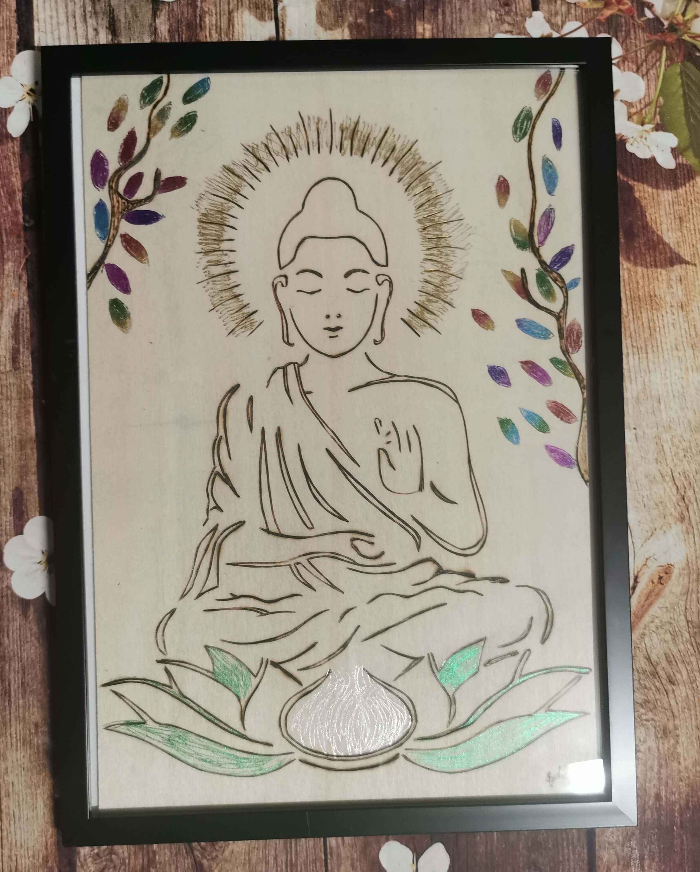 Cadre Pyrogravé Bouddha Serein