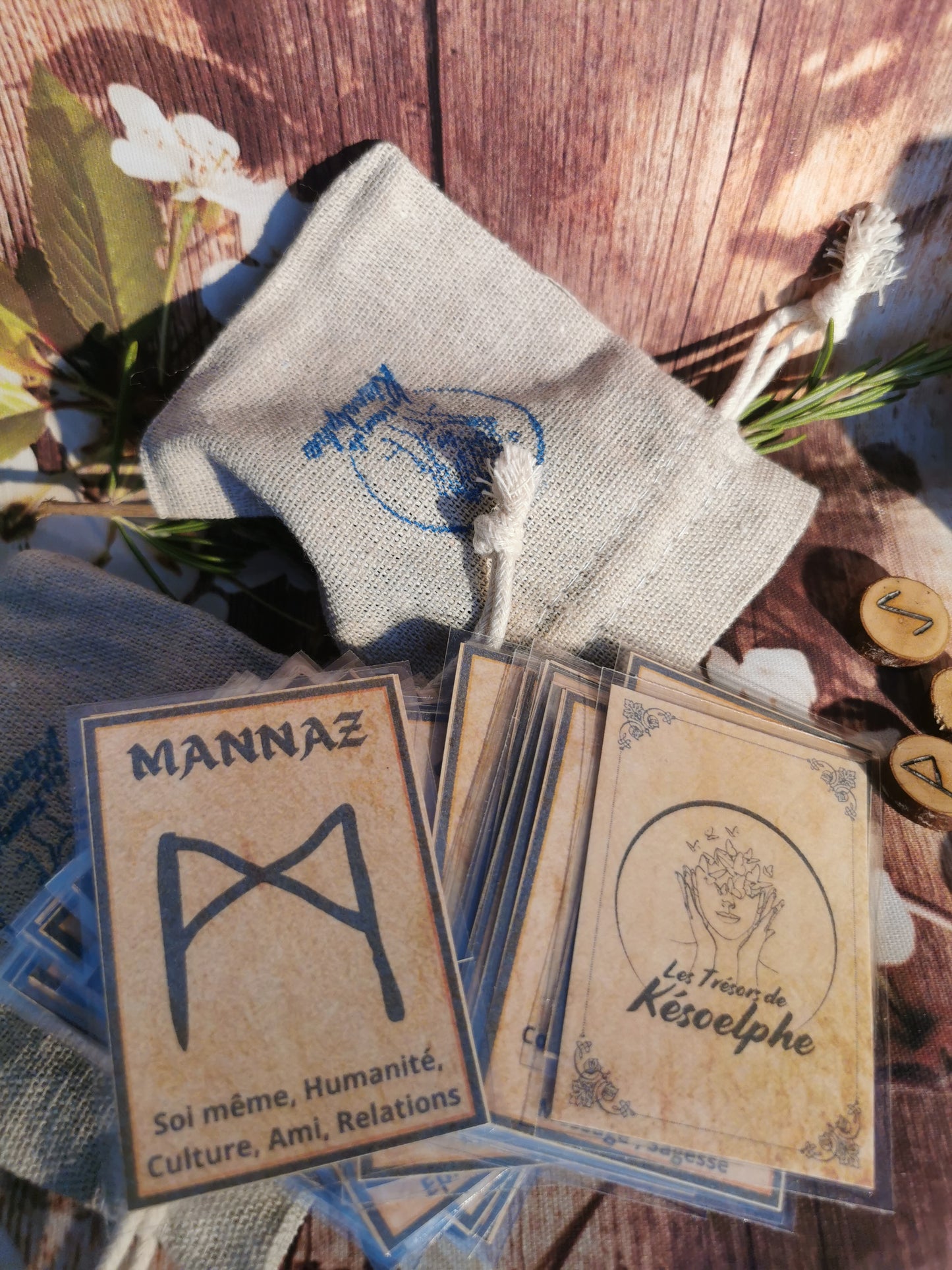 MystiRunes Coffret artisanal de runes pyrogravées Phénix