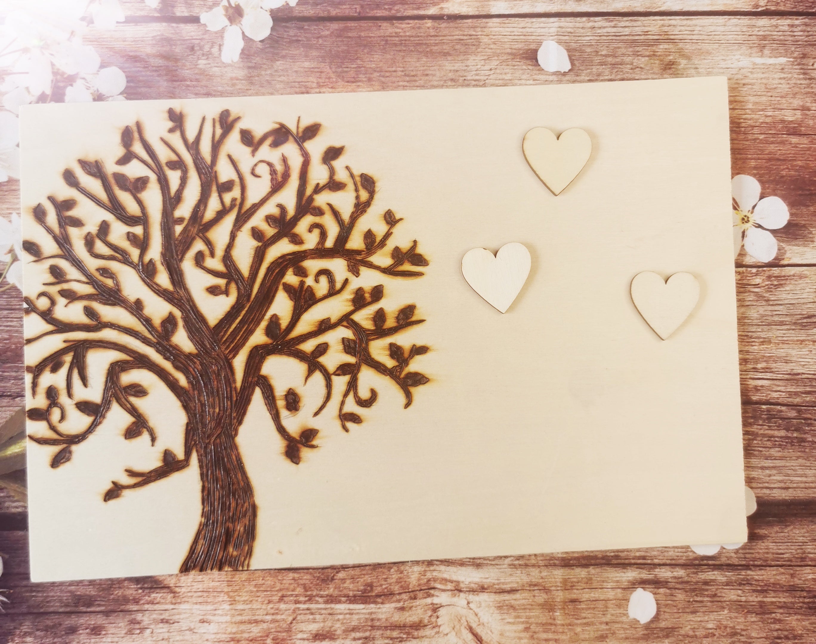 Plaquette décorative arbre de vie pyrogravé personnalisable 2