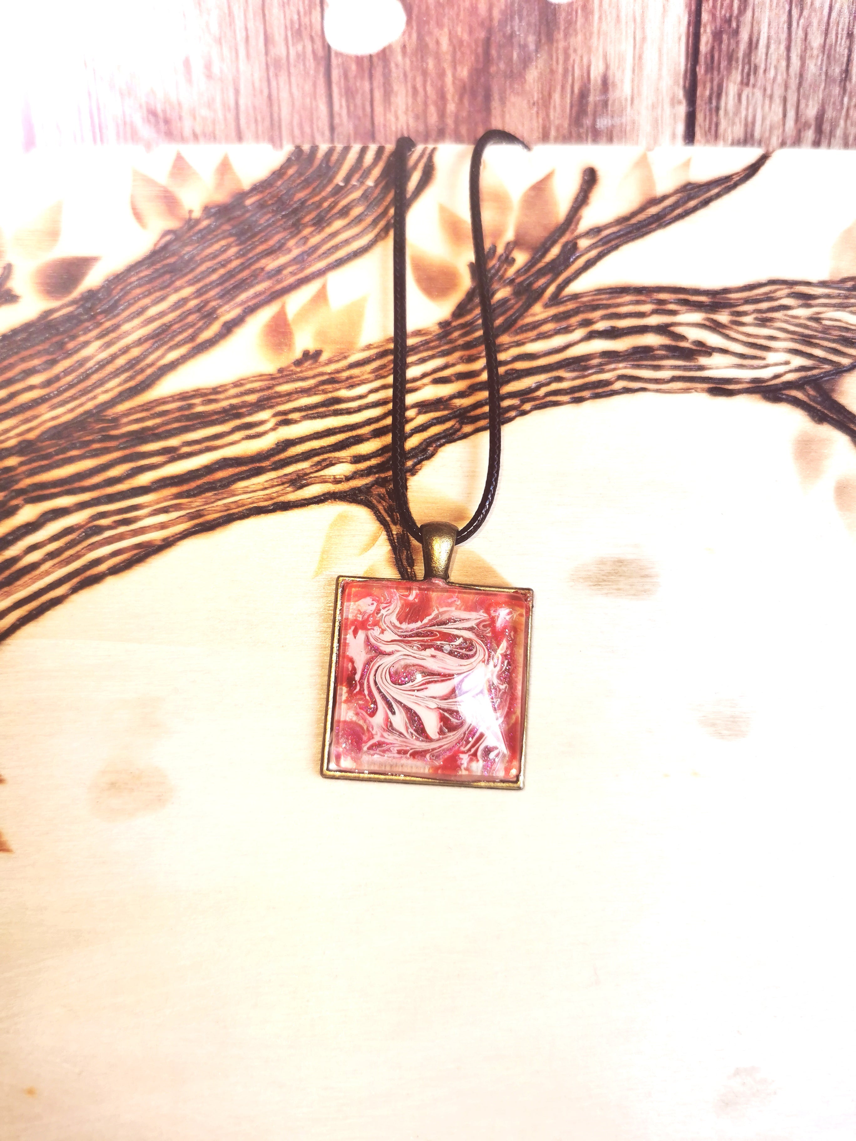 Pendentif marbré LuminaArte Flammes Écarlates Rouge Marbré