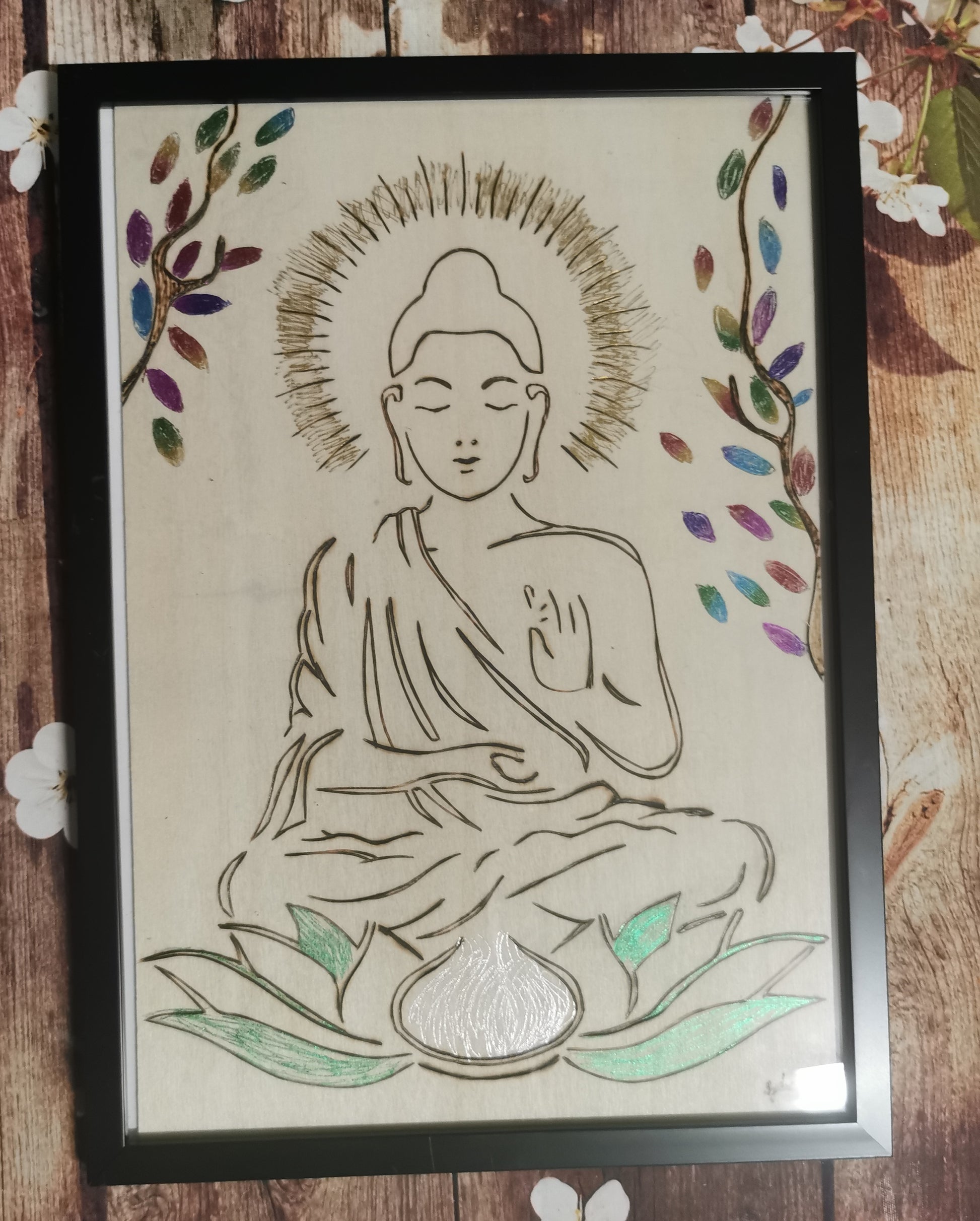 Cadre Pyrogravé Bouddha Serein