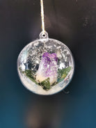Boule Transparente Décorative avec Rose en Bois enneigé