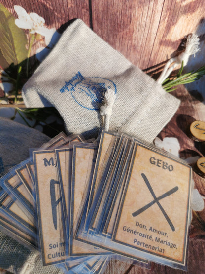 ✨ MystiRunes – Coffret artisanal de runes pyrogravées ✨