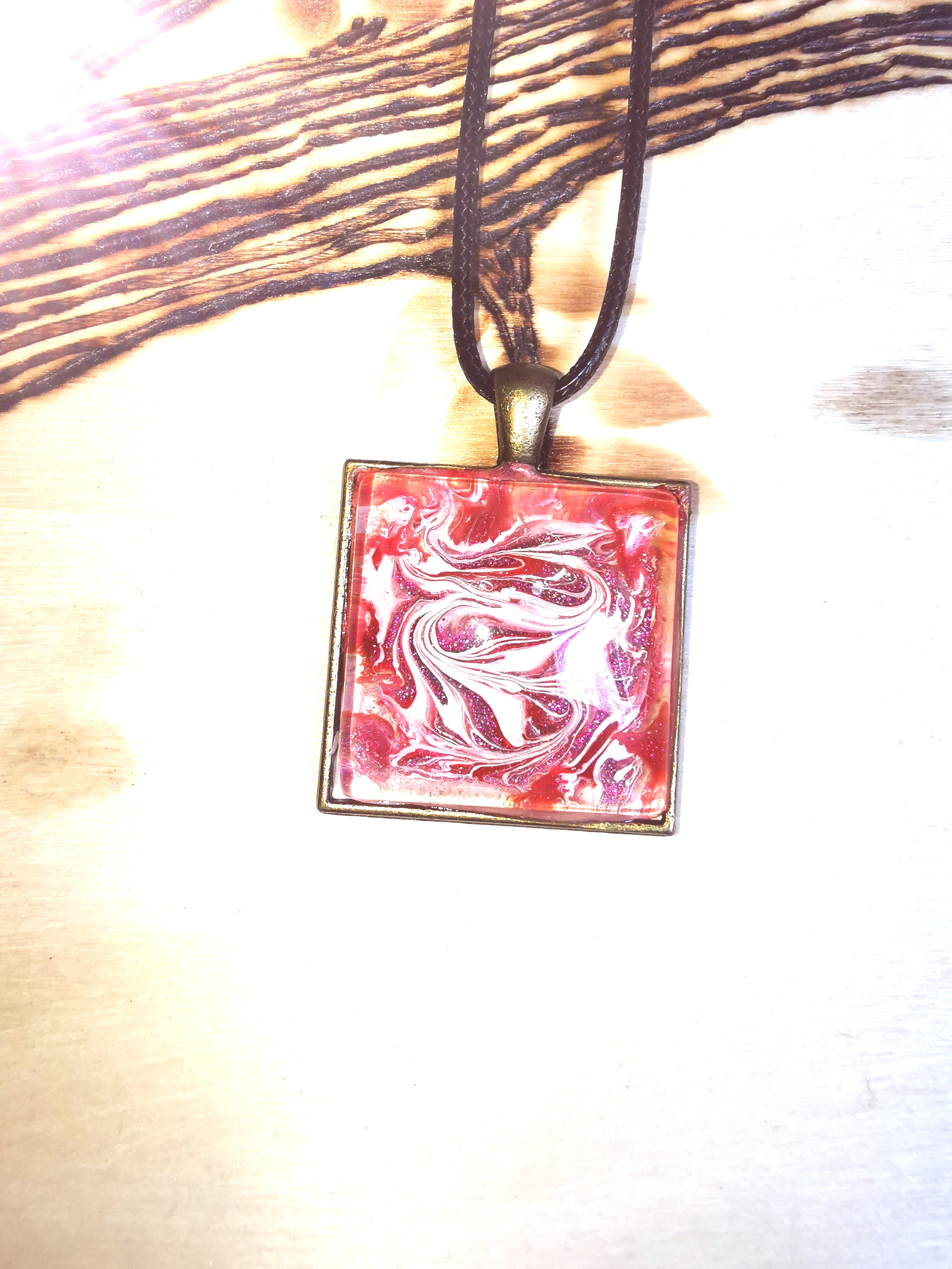 Pendentif marbré LuminaArte Flammes Écarlates Rouge Marbré