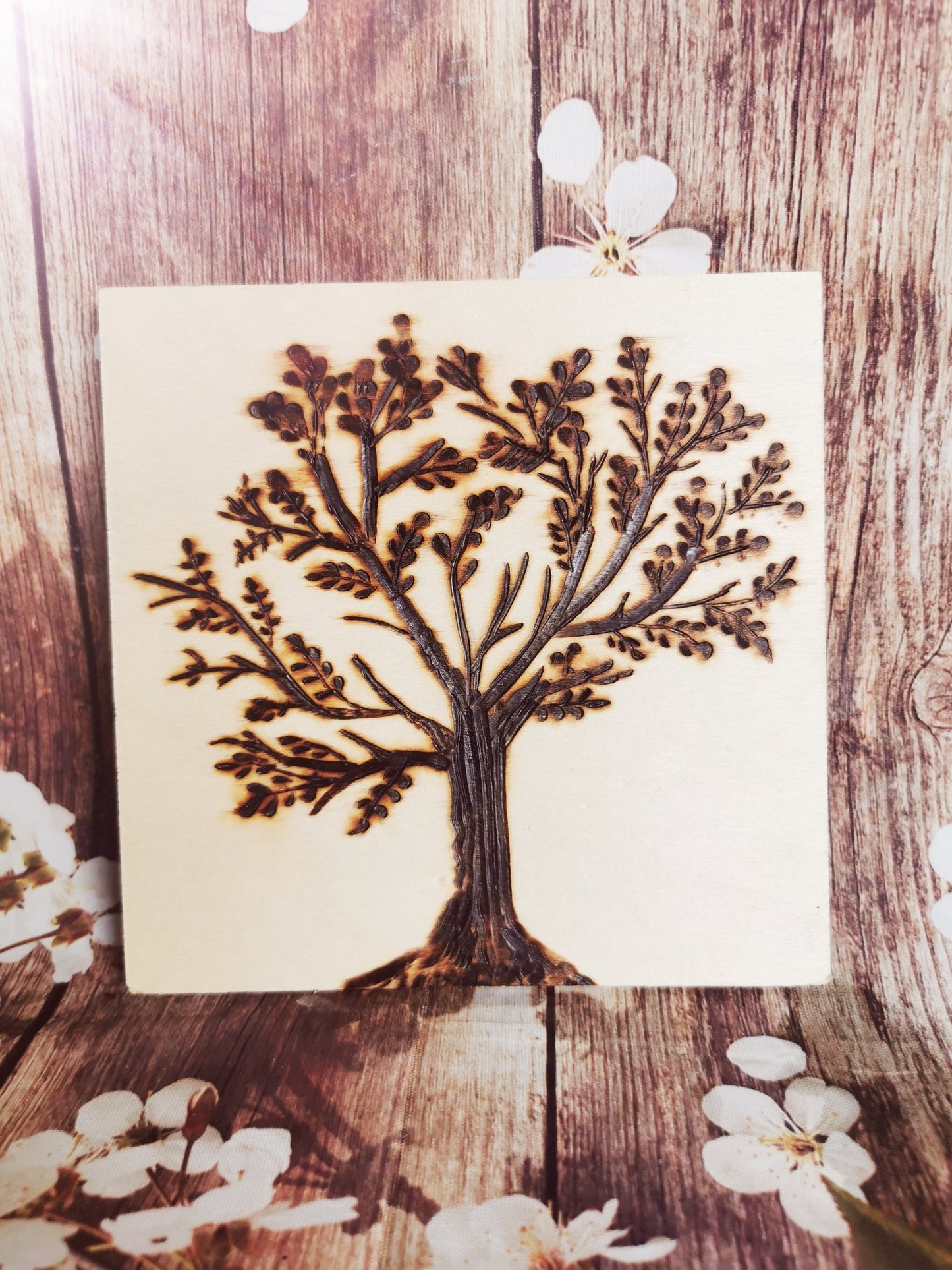 Plaquette carrée en bois – Arbre de vie 🌳✨