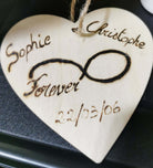 Service de pyrogravure à la main